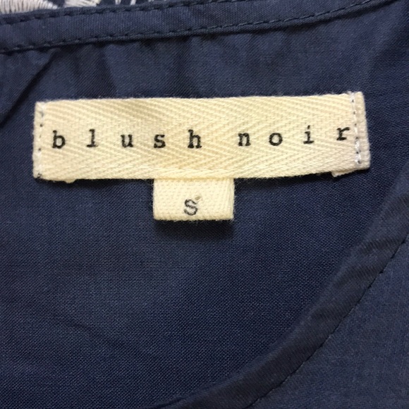 Blush Noir Embroidered Blouse - Picture 4 of 5